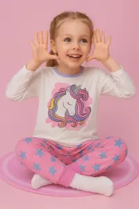بيجامة بناتي قطنية بطبعة يونيكورن وبنطال وردي مزين بالنجوم، ملابس نوم مريحة ودافئة 1 WhatsApp Image 2025 11 01 at 12.43.21 PM