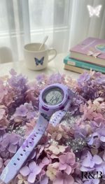 ساعة أطفال رقمية بتصميم الفراشات، مقاومة للماء وخفيفة الوزن بلون بنفسجي أنيق