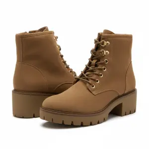 بوت نسائي شتوي بكعب عريض وسحاب جانبي، تصميم أنيق بلون كراميل مقاوم للانزلاق 1 WhatsApp Image 2025 11 03 at 3.20.15 PM 2 1