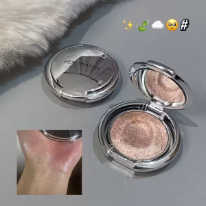 هايلايت عيون ووجه ثلاثي الأبعاد مقاوم للماء من HERORANGE بلمسة طبيعية متوفّر بلونين 10 b7b3d20c 2ffa 477e 9b0c 5860533cfa49