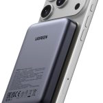باور بانك UGREEN MagSafe سعة 10000mAh، شحن لاسلكي + شحن سلكي سريع PD 20W، مناسب لـ iPhone 12–17 (MagSafe) وكمان Samsung S25U، لون أسود.