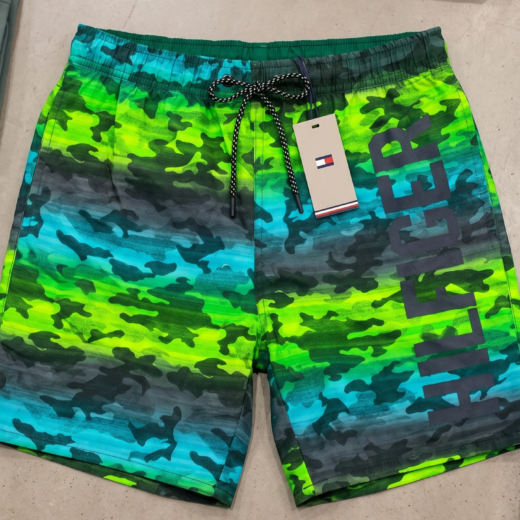 مايوه رجالي (شورت بحر) ماركة Hilfiger مموه متدرج - إصدار Electric Camo