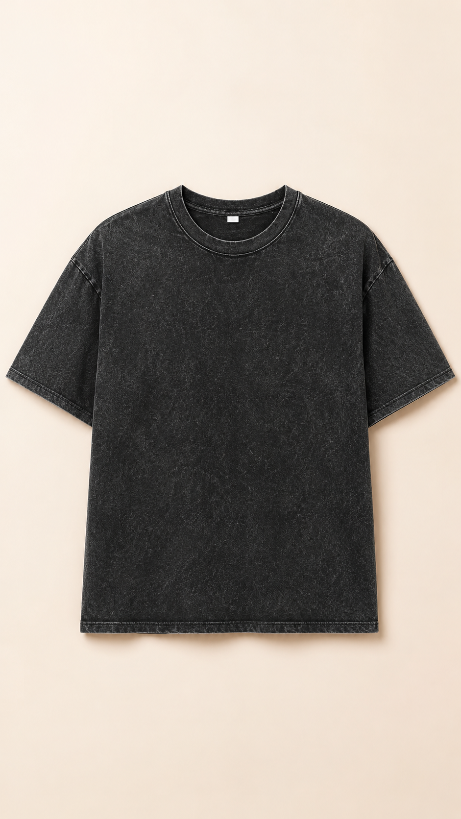 تيشيرت "البيزك المغسول" (Vintage Washed Basic T-shirt) – قصة أوفر سايز وتصميم سادة – لون أسود باهت (متجر تَسَوق) تيشيرت "البيزك المغسول" (Vintage Washed Basic T-shirt) – قصة أوفر سايز وتصميم سادة – لون أسود باهت (متجر تَسَوق)