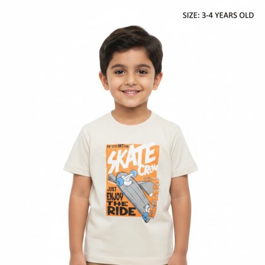تيشيرت أولاد صيفي "SKATE CREW" – بيج فاتح مع طباعة "سكيت بورد" عصرية – قطن ناعم