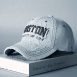 قبعة "الطابع العتيق" (Vintage Distressed Cap) – تصميم مطرز بلمسات مهترئة – متوفرة بتدرجات لونية مميزة (متجر تَسَوق)