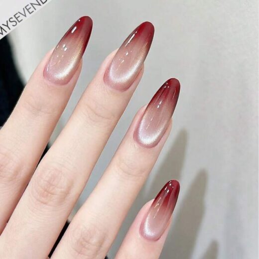 طقم أظافر صناعية (تركيب) بتصميم أومبري متدرج - أحمر ونيود