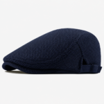 ⁦قبعة "البيريه الصيفي" (Summer Mesh Flat Cap) – تصميم شبكي للتهوية – متوفرة باللونين البيج والأبيض (متجر تَسَوق)⁩ - الصورة ⁦5⁩