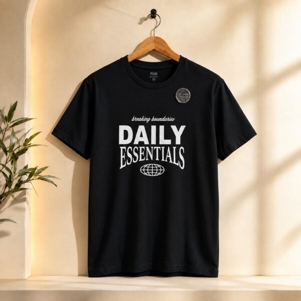 تيشرت رجالي أسود مطبوع بتصميم "Daily Essentials" من RGB